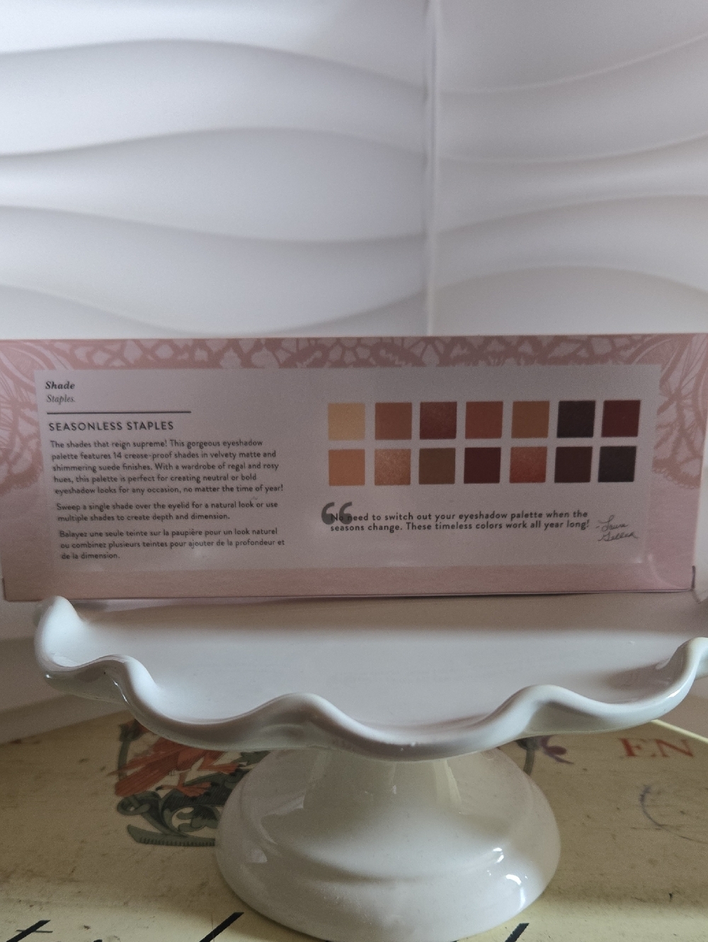 Laura Geller Seasonless Staples Reigning Rose Eyeshadow Palette - Picture 2 of 4